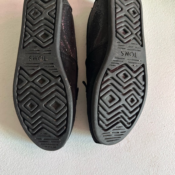 TOMS Black Cat Shoes - Picture 7 of 7